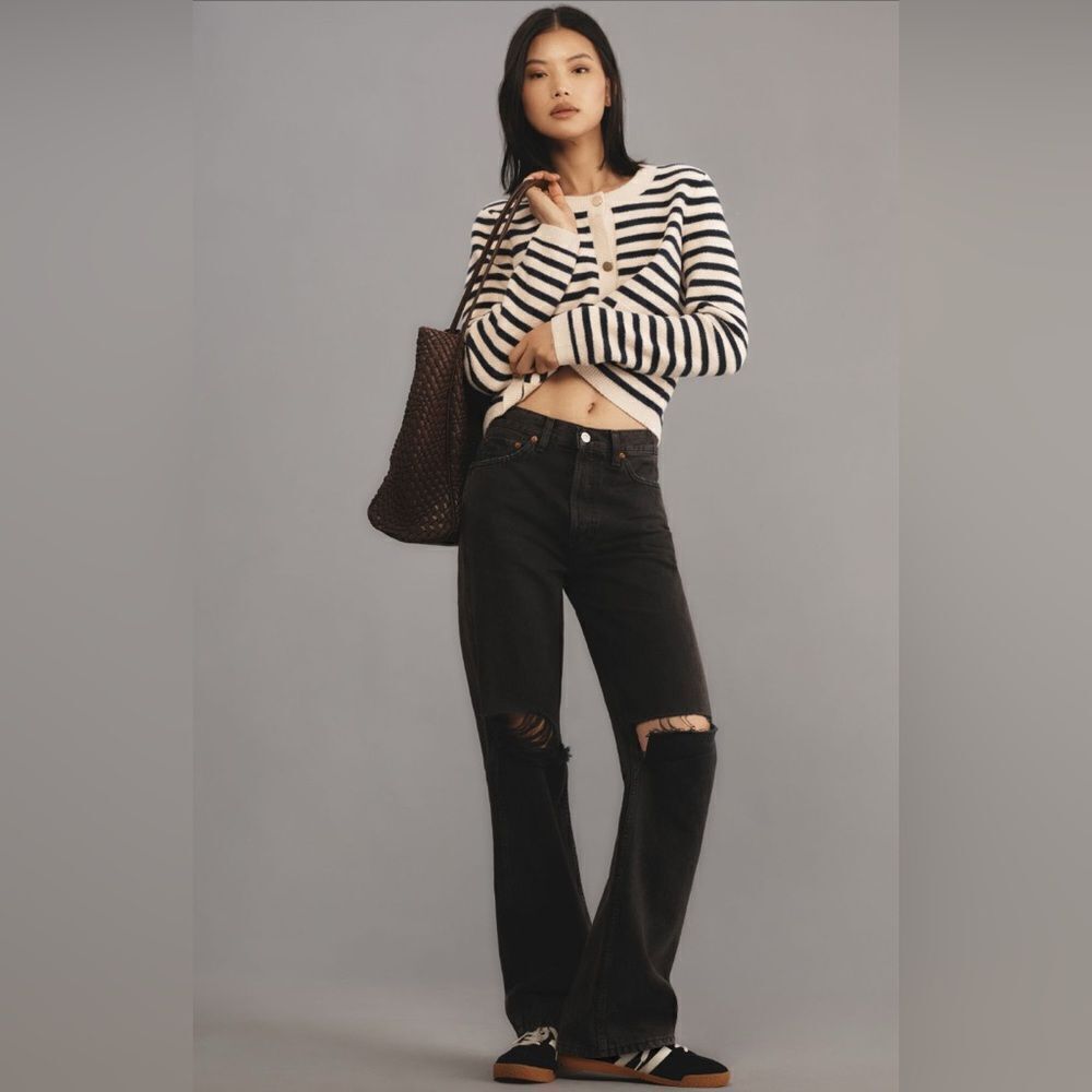 Women's Black Distressed Jeans